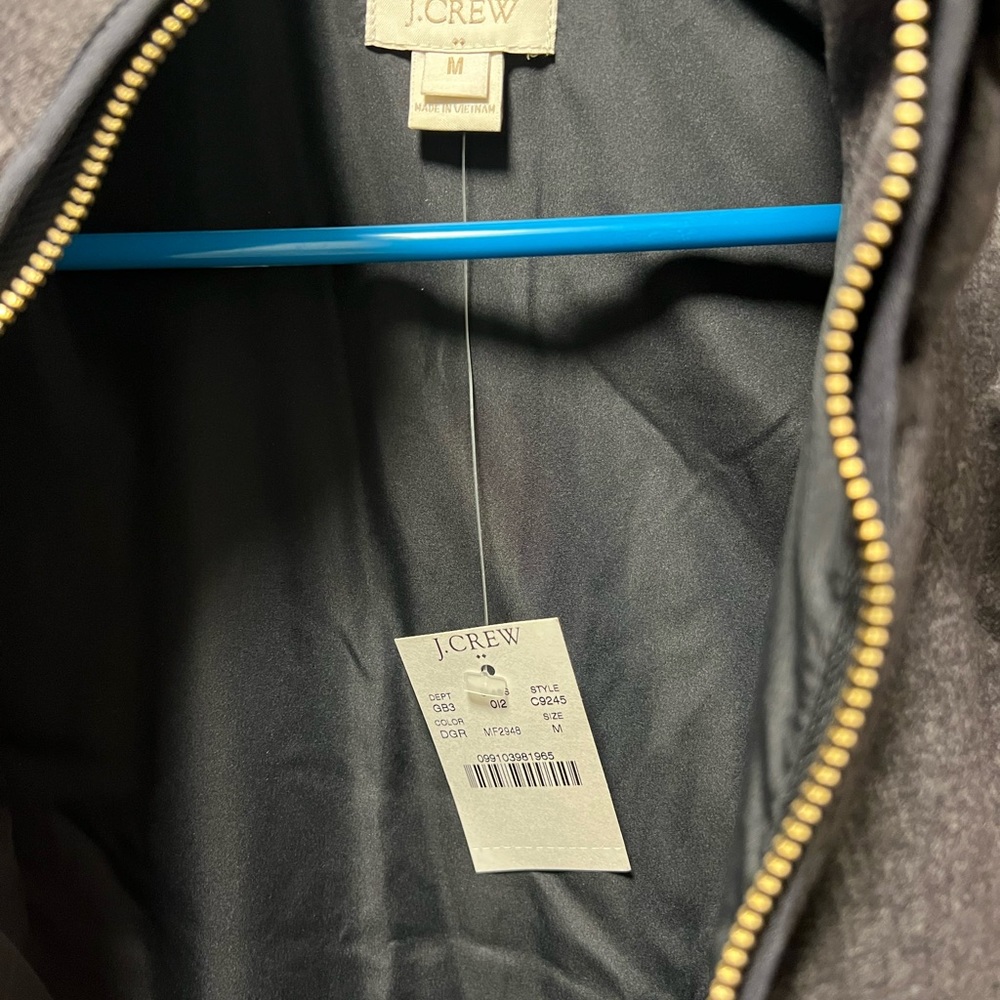 Puffer Vest - Picture 2 of 3